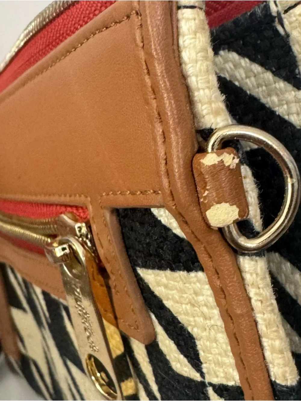 Spartina 449 Stoddard Houndstooth Wristlet Wallet in Black, Cream & Tan
